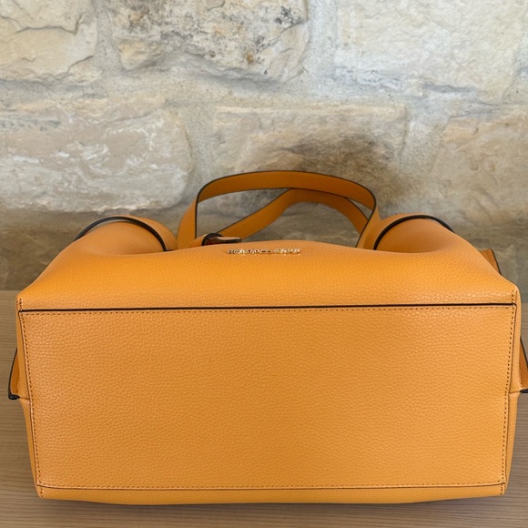 Michael Kors Large Emilia Shoulder Handbag & Wallet set NWT honeycomb - Picture 7 of 13